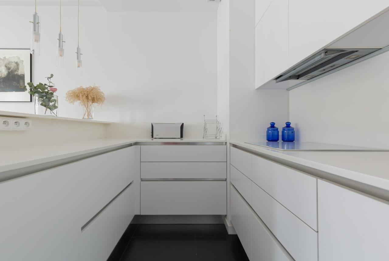Ogrodowa Modern Apartment By Noclegi Renters ワルシャワ エクステリア 写真